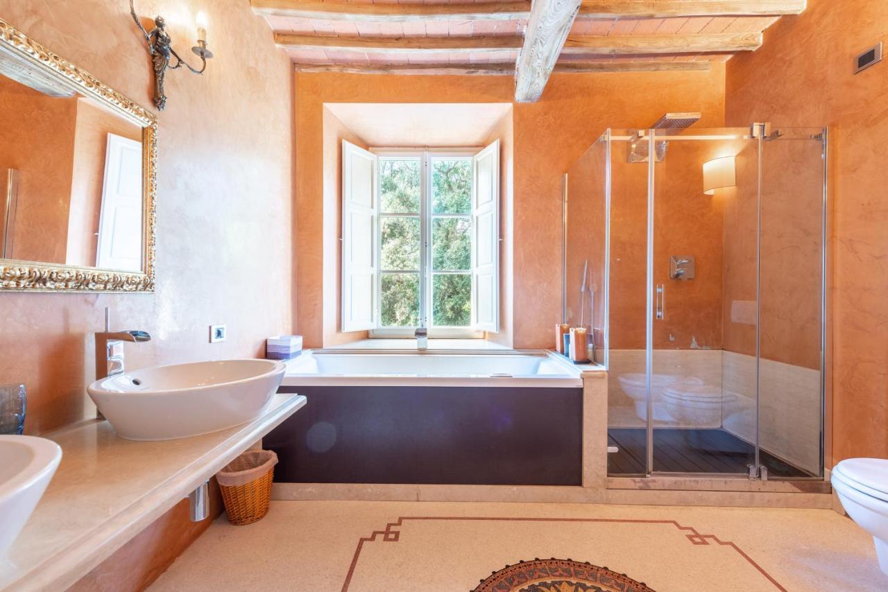 Il Castellaccio Bed and Breakfast Filettole Exteriör bild