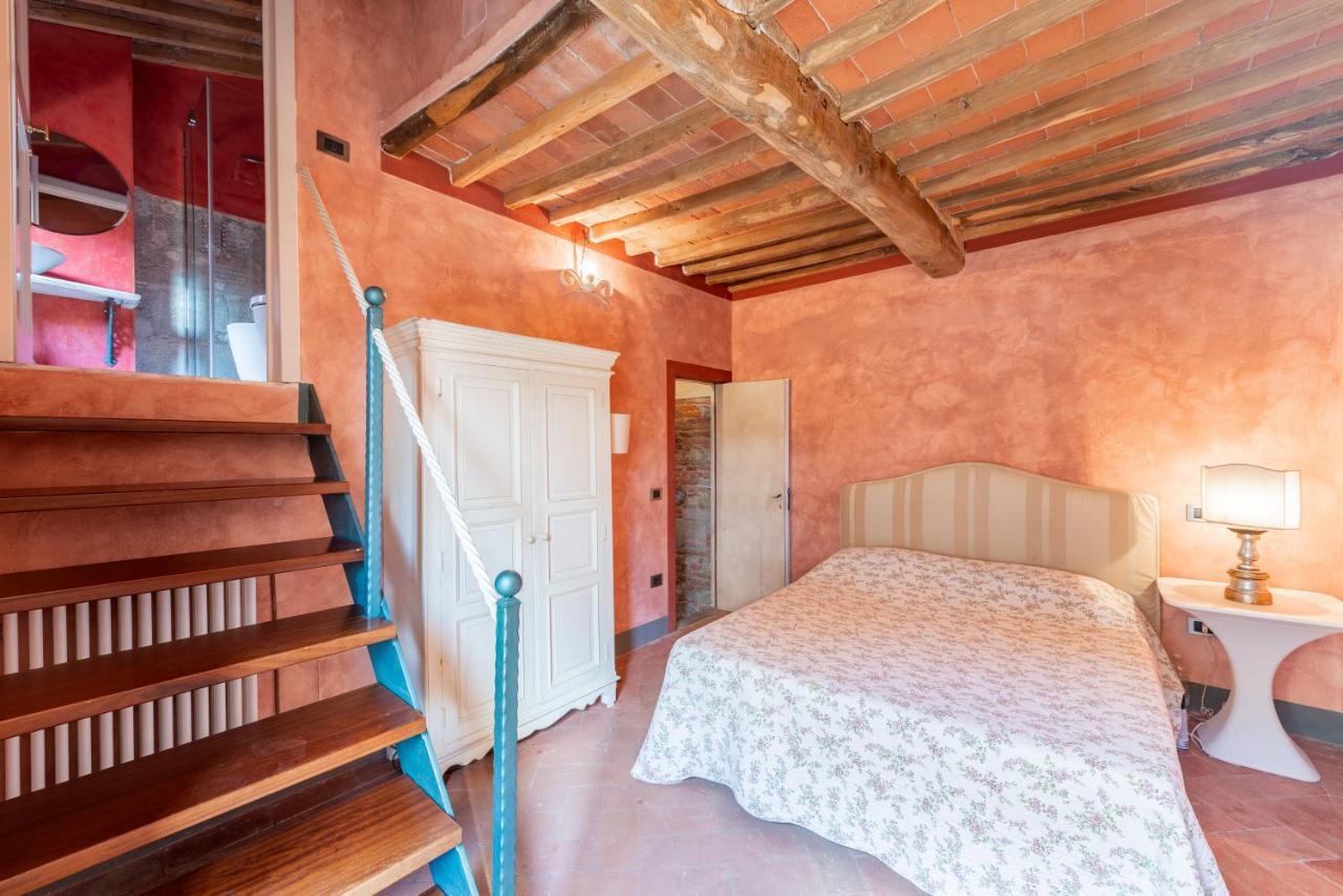 Il Castellaccio Bed and Breakfast Filettole Exteriör bild