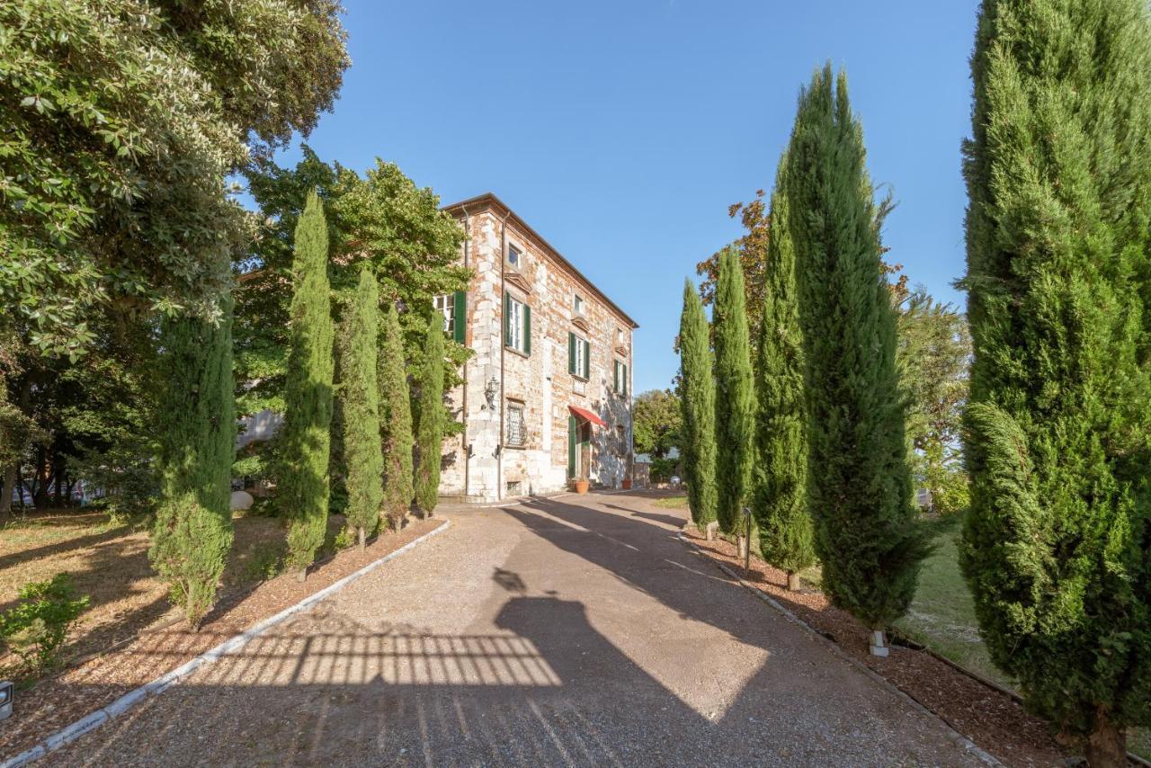 Il Castellaccio Bed and Breakfast Filettole Exteriör bild