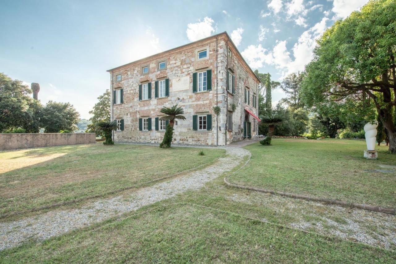 Il Castellaccio Bed and Breakfast Filettole Exteriör bild