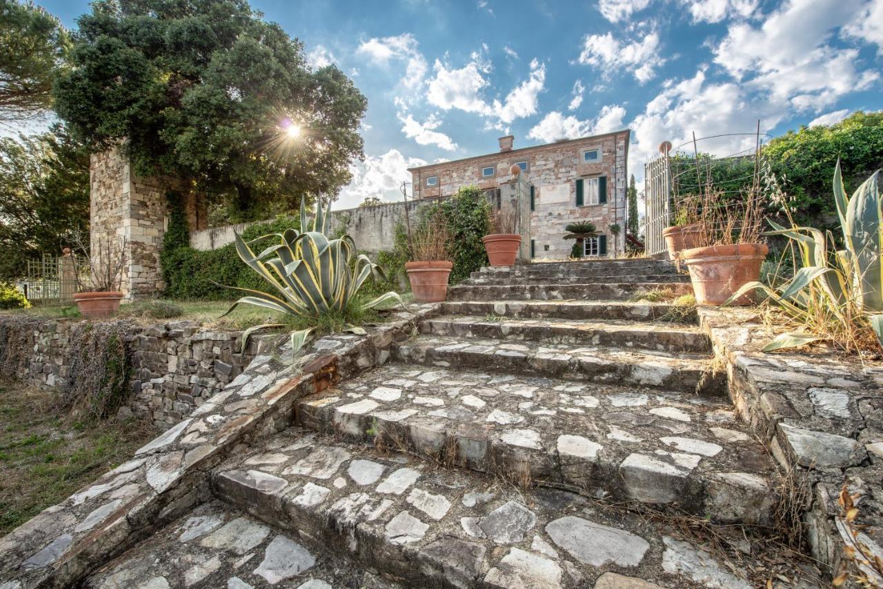 Il Castellaccio Bed and Breakfast Filettole Exteriör bild
