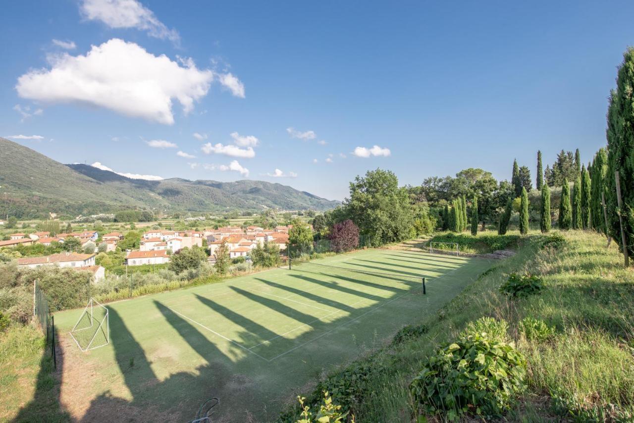 Il Castellaccio Bed and Breakfast Filettole Exteriör bild